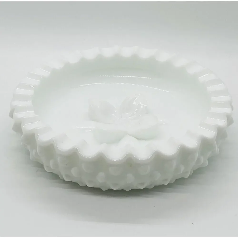 Fenton vintage white